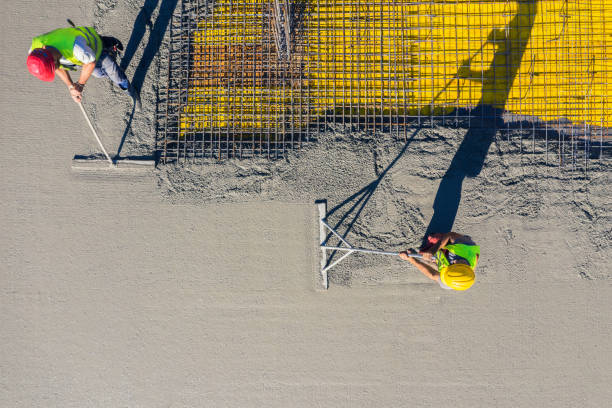 Best Local Concrete Companies  in Coalinga, CA